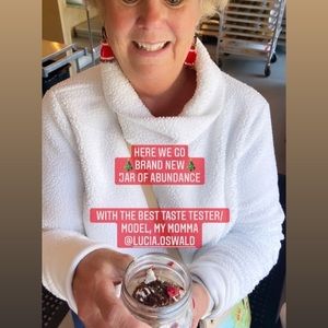 Meet your Posher, Lucia